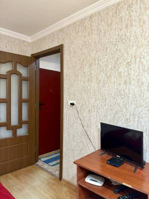 ფოტო 8: დღიურა დ. ქუთაისში ქირავდება ერთოთახიანი ბინა