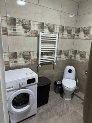 ფოტო 7: დღიურად საბურთალოზე გაგარინის 18