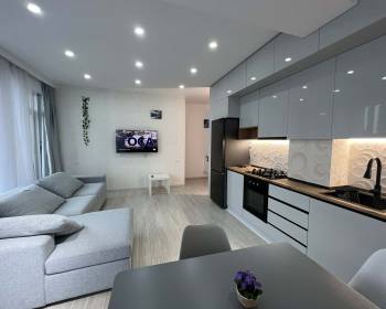 ქირავდება ბინა საბურთალოზე