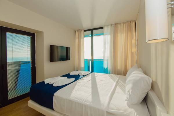 ფოტო 11: ქირავდება პრემიუმ აპარტამენტები ბათუმში ზღვის ხედით