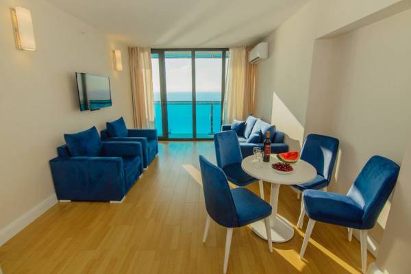 ფოტო 2: ქირავდება პრემიუმ აპარტამენტები ბათუმში ზღვის ხედით