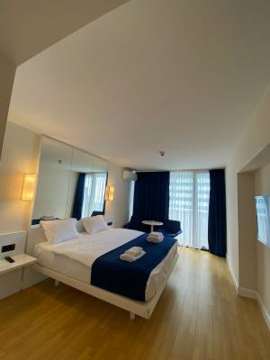 ფოტო 3: ქირავდება დღიურად ორბი სითიში აპარტამენტები