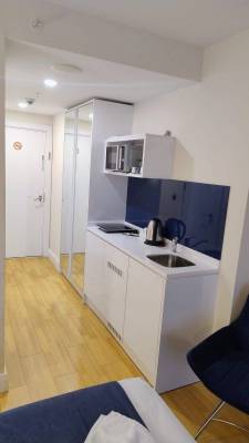 ფოტო 16: ქირავდება დღიურად ბინა ბათუმში