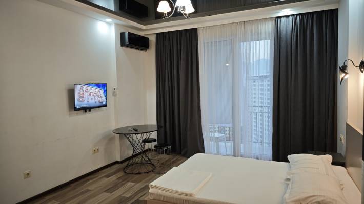 ფოტო 3: ქირავდება დღიურად ბინა ბათუმში