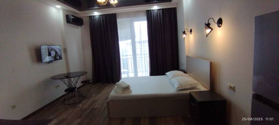 ფოტო 15: ქირავდება დღიურად ბინა ბათუმში