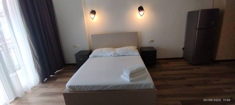 ფოტო 16: ქირავდება დღიურად ბინა ბათუმში