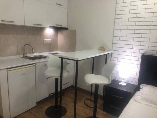 ფოტო 3: ქირავდება დღიურად ბინა ბათუმში