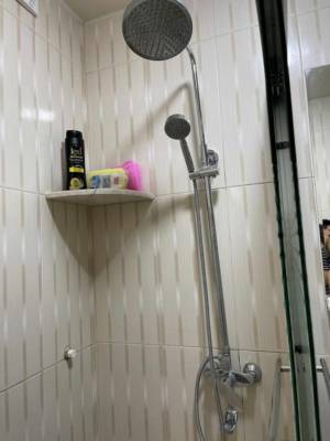 ფოტო 11: ქირავდება დღიურად ბინა ქუთაისში. თაბუკაშვილის ქუჩა 12 ნომერი ბინა. მაქვს ცენტრალური გათბობა და ყველა საჭირო ინვენტარით დიასახლისის გარეშე.