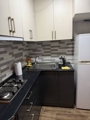 ფოტო 2: ქირავდება ბინა საბურთალოზე