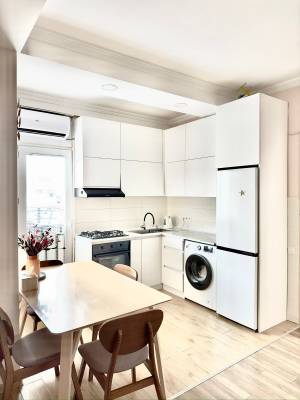 ფოტო 1: კარფურთან ახალაშენებული ბინა