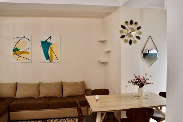 ფოტო 11: კარფურთან ახალაშენებული ბინა