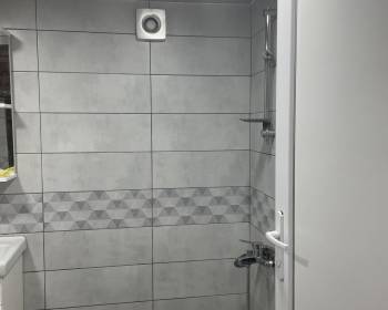 ქირავდება ბინა ვაზისუბანში