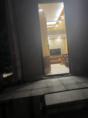 ფოტო 9: ქირავდება ბინა ვაზისუბანში