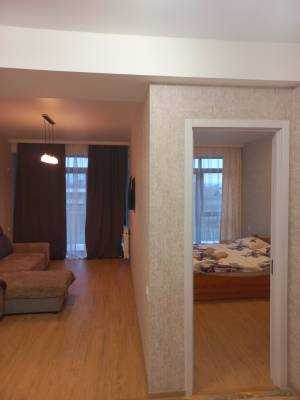 ფოტო 2: ბინა დღიურად ვარკეთილში