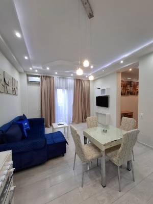 ფოტო 5: ქირავდება ბინა თბილისში