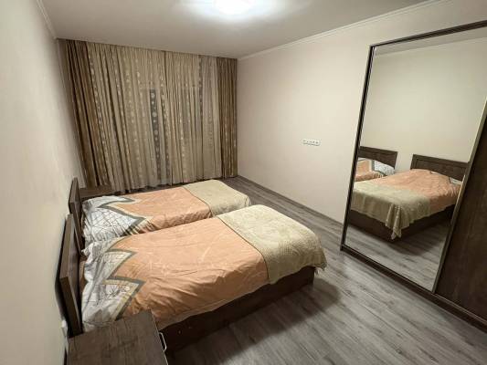 ფოტო 5: ქირავდება ბინა ბათუმში