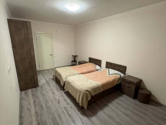 ფოტო 7: ქირავდება ბინა ბათუმში