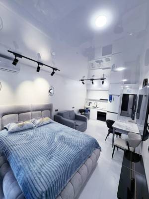 ფოტო 4: Blu  Sky Tower -ში ქირავდება ახალგარემონტებული ბინა დღიურად ტელ : 555906752