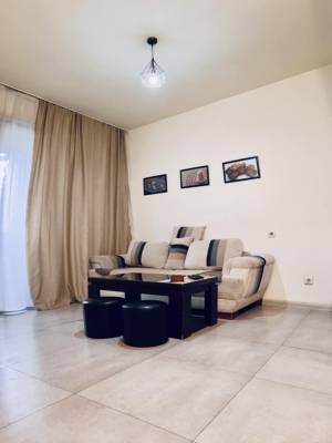 ფოტო 6: ქირავდწბა დღიირად კიკვიძის პარკთან