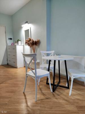 ფოტო 7: ქირავდება, კერძო პარკინგით.