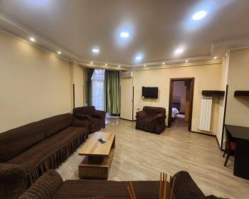 ქირავდება საათობით და დღიურად კომფორტული ბინა წერეთლის მეტროსთან.