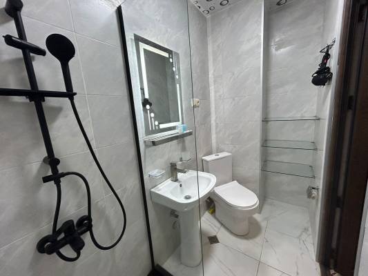 ფოტო 2: შენი სივრცე ბათუმში