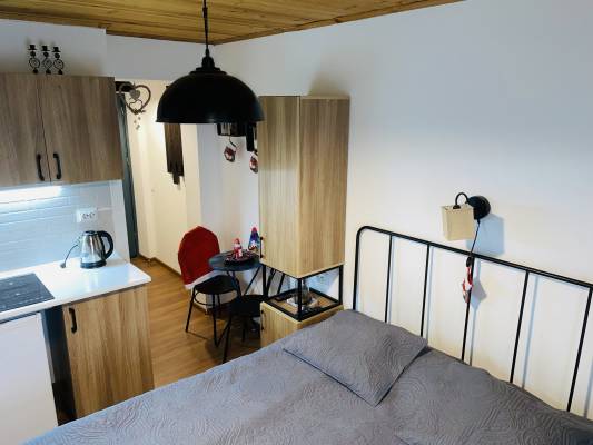 ფოტო 3: ქირავდება სასტუმრო ნომერი