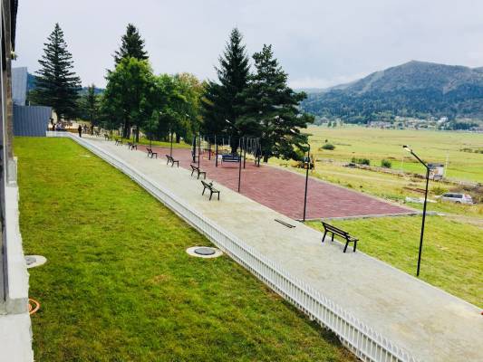 ფოტო 8: ქირავდება სასტუმრო ნომერი