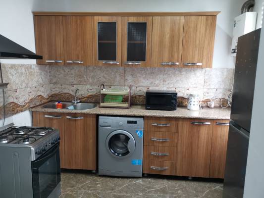 ფოტო 5: ქირავდება 3 ოთახიანი ბინა რუსთავში.