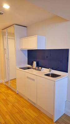 ფოტო 11: ქირავდება დღიურად ბინები ბათუმში