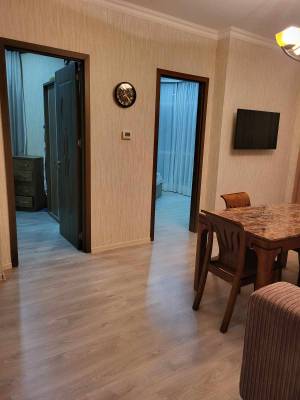 ფოტო 3: ქირავდება დღიურად ბინები ბათუმში