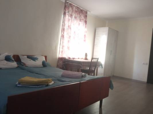 ფოტო 1: ქიირავდება კერძო სახლი ზუგდიდში