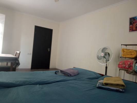 ფოტო 2: ქიირავდება კერძო სახლი ზუგდიდში