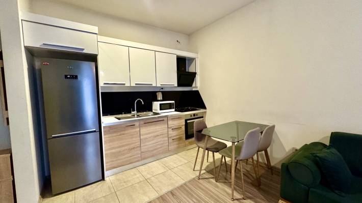 ფოტო 5: ქირავდება დღიურად და საათობრივად დიღომში