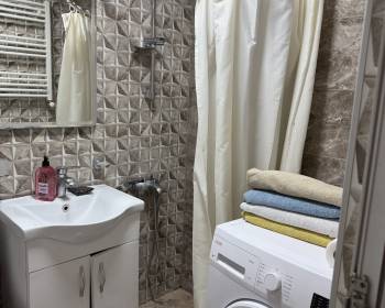 ქირავდება ბინა საბურთალოზე