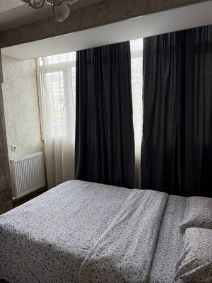 ფოტო 6: ქირავდება ბინა საბურთალოზე