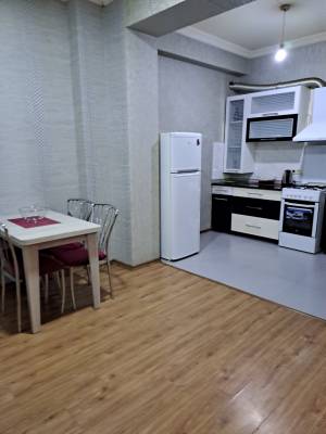 ფოტო 4: დღიურად/ საათობრივად  ბინა