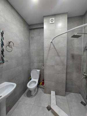 ფოტო 4: ქირავდება დღიურად და საათობრივად 2 ოთახიანი ბინა