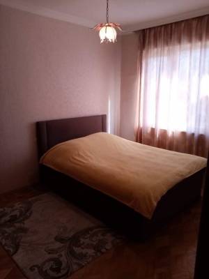 ფოტო 2: ილია ჭავჭავაძის N 46 (მაკდონალდსიდან 50 მეტრში)