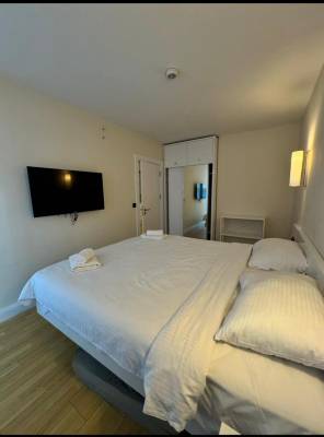 ფოტო 1: ქირავდება დღიურად ბინები ბათუმში