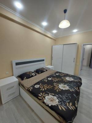 ფოტო 3: ქირავდება დღიურად 2 ოთახიანი ბინა