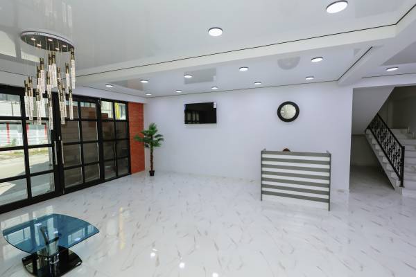 ფოტო 8: ქირავდება 12 ოთახიანი სასტუმრო