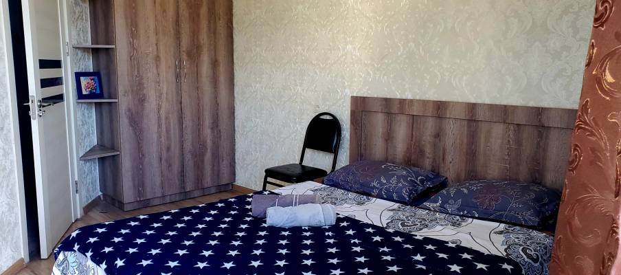 ფოტო 1: ქირავდება მყუდრო ბინა!