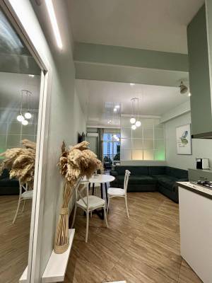 ფოტო 4: ქირავდება!