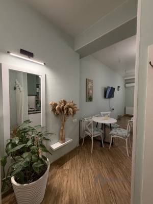 ფოტო 18: ქირავდება!