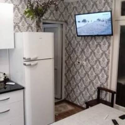ფოტო 1: საკუთარ სახლში ყოველდღიურად ქირავდება ცალკე 2-ოთახიანი ბინა