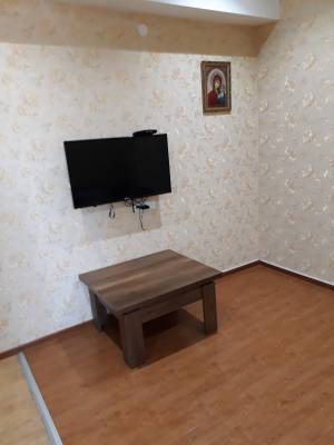 ფოტო 3: 800 ლარი